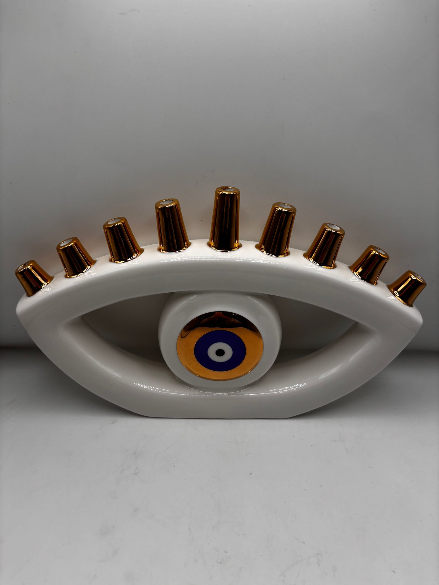 Hanoukia oeil