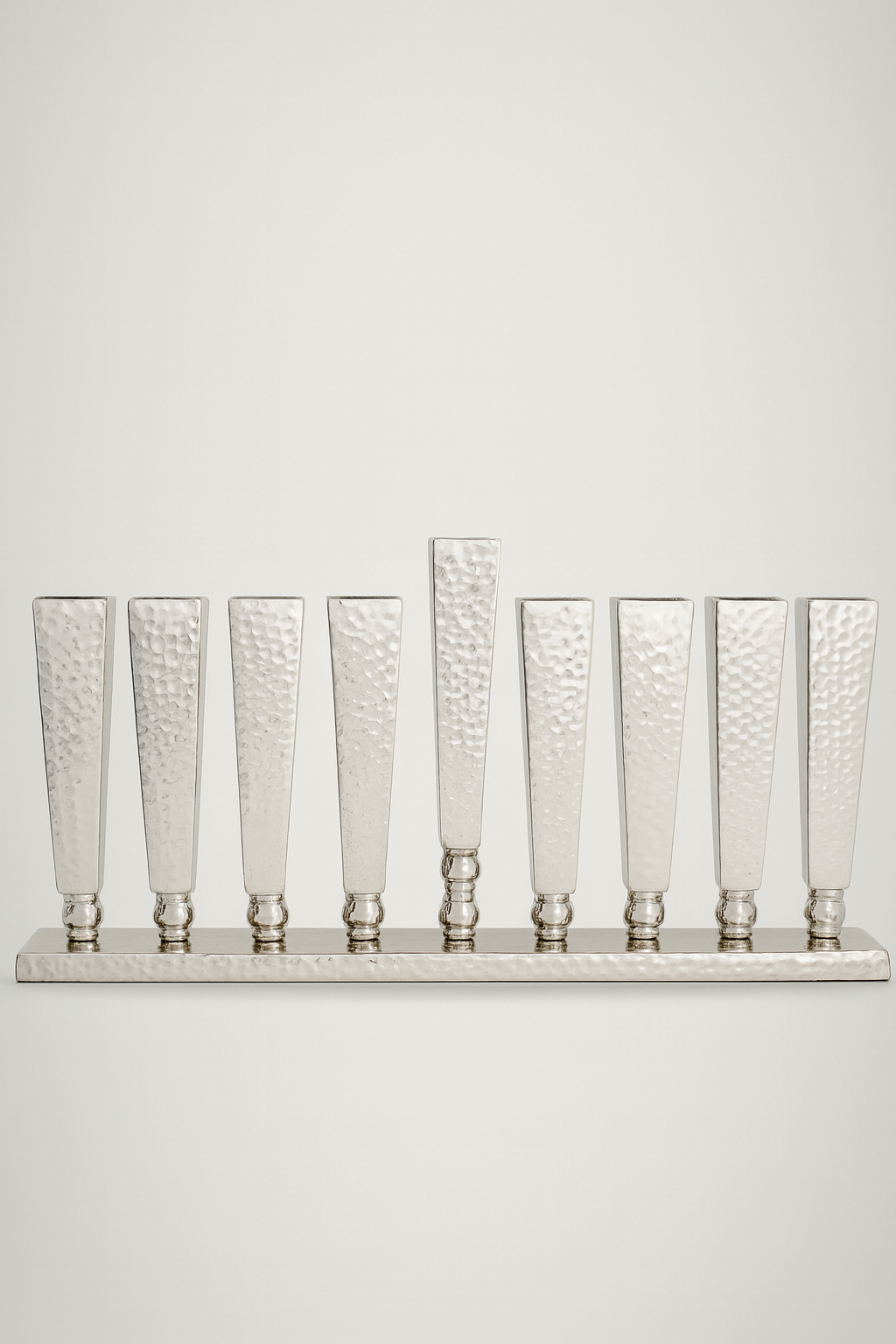 Hanoukia en aluminium argenté