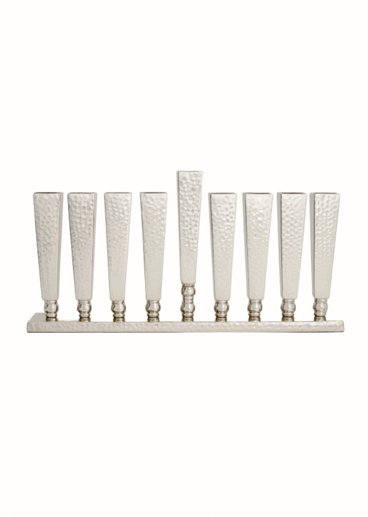 Hanoukia argentée en aluminium