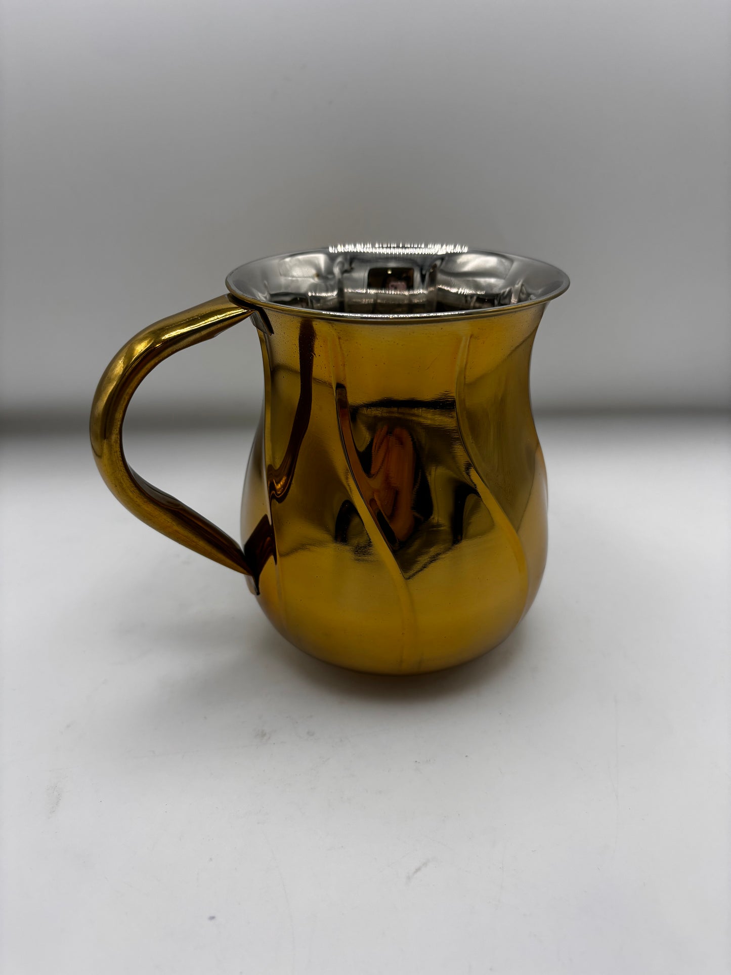 Kéli métallique doré